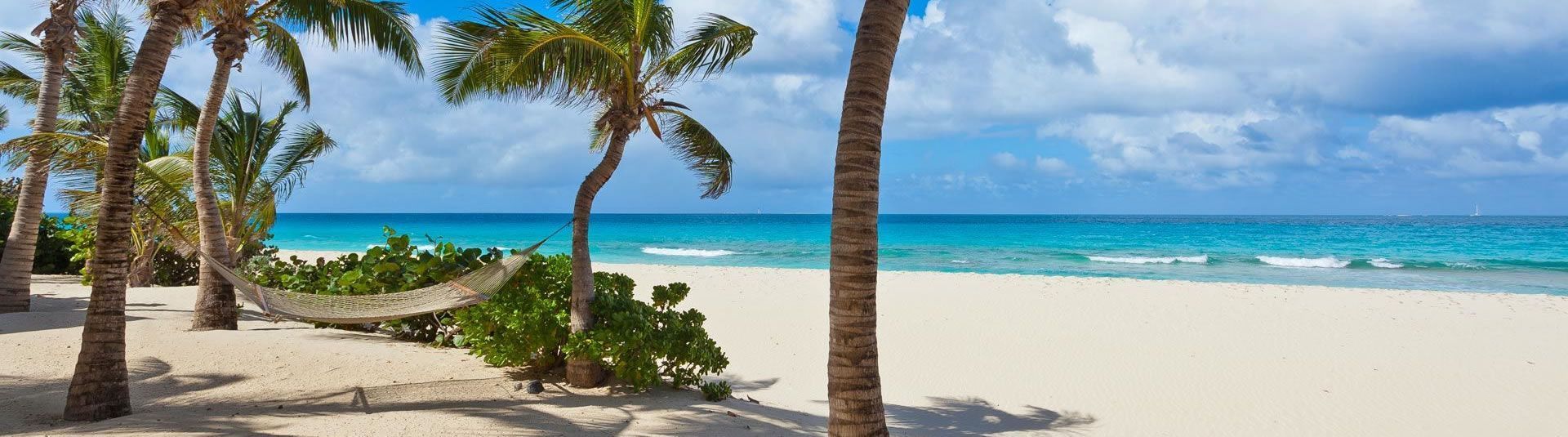 Discovering the Paradise of Cruise Center Beach in Turks and Caico