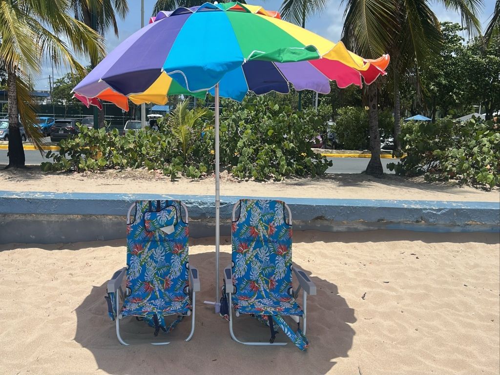 Playita del Condado - 2 Beach Chairs & Umbrella Combo rentals