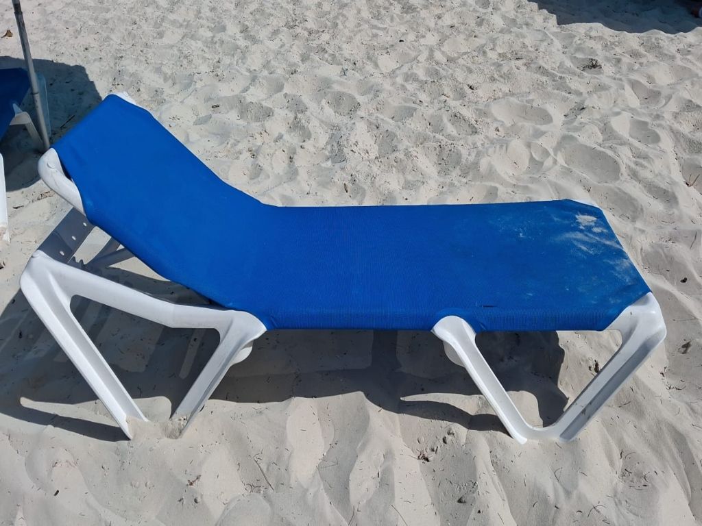 Grace Bay Beach - Beach Lounge Chair rentals