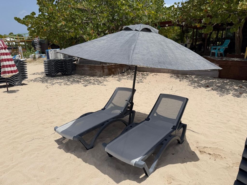 Long Bay Beach (Beef Island) - Beach Chair (2) and Umbrella rentals