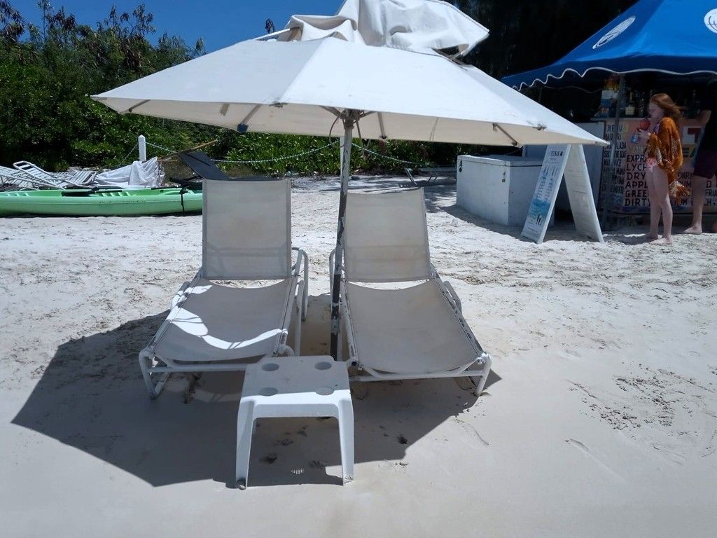 Sapodilla Bay Beach - 2 Beach Lounge Chair and an umbrella rentals