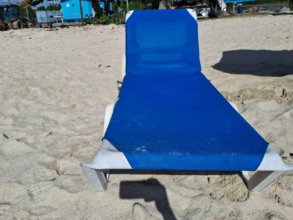 Fryes Beach - Beach Chair  rentals
