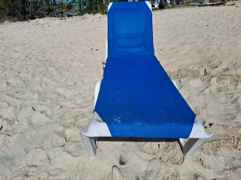 Reduit beach - 2 Beach Chairs & Umbrella Combo rentals